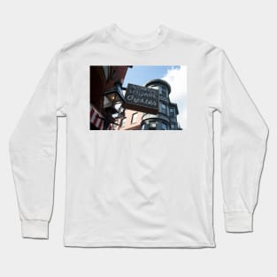 North Square Oyster Long Sleeve T-Shirt